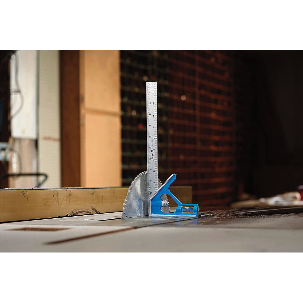 Empire&reg; E250 MWKE250
