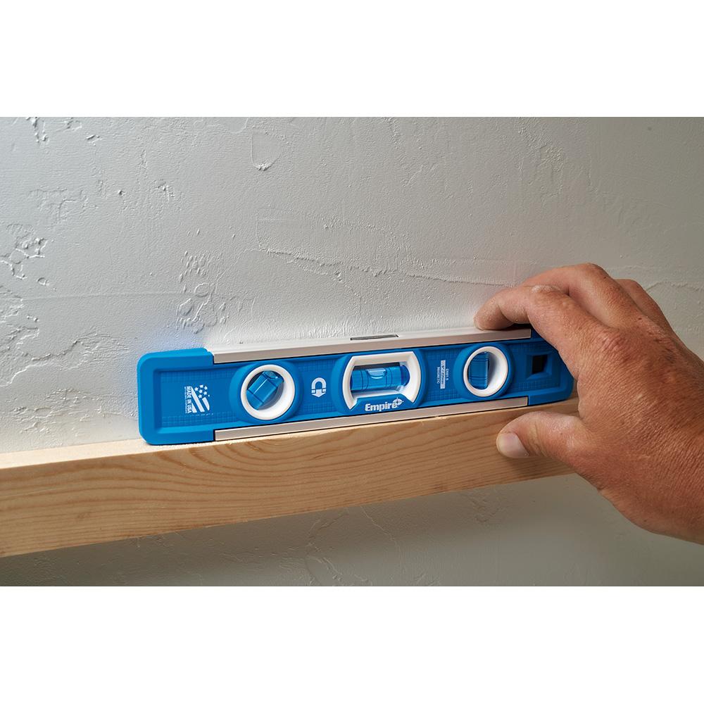 Empire&reg; EM81.9 MWKEM81.9