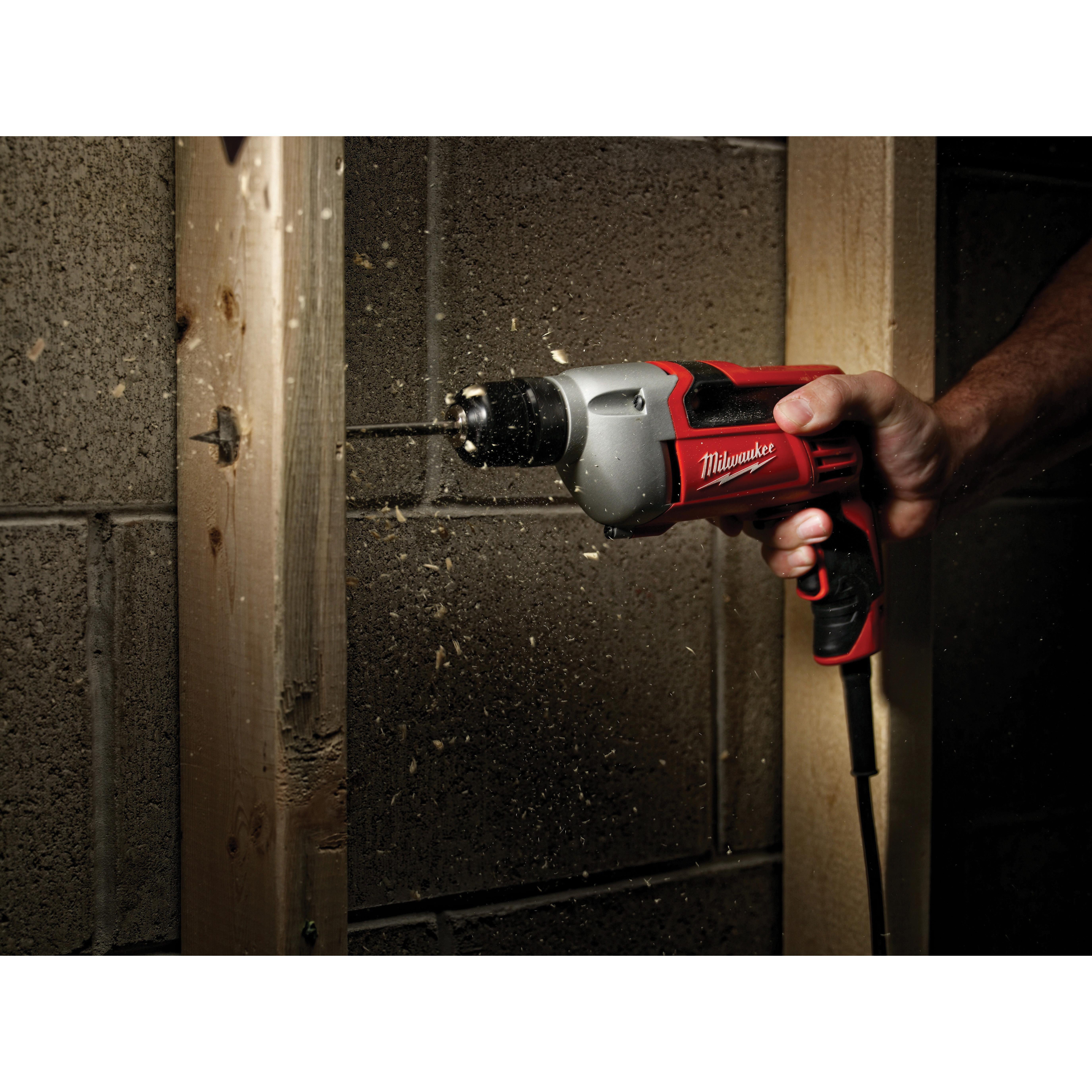 Milwaukee&reg; 0240-20 MWK0240-20