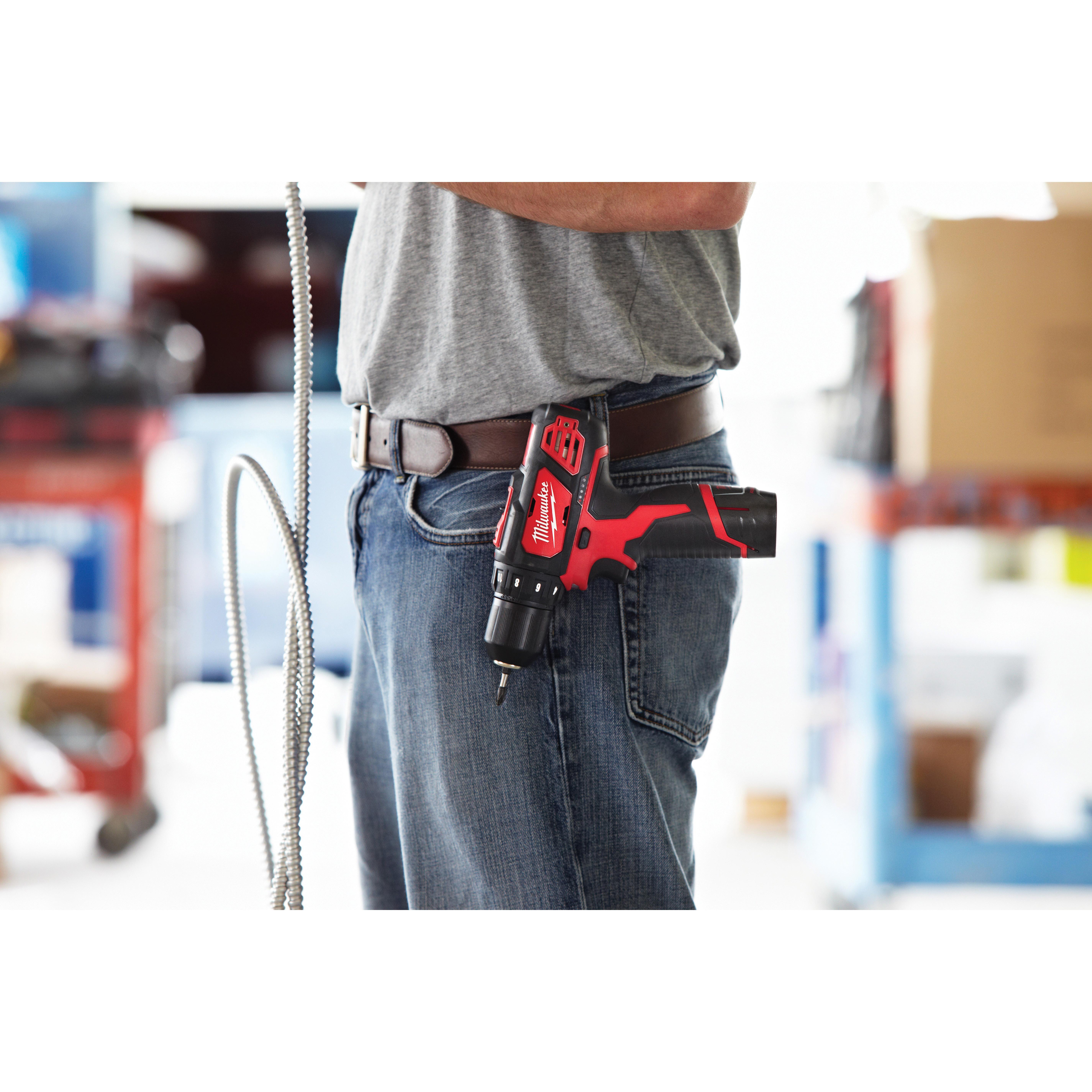 Milwaukee&reg; 2407-22 MWK2407-22
