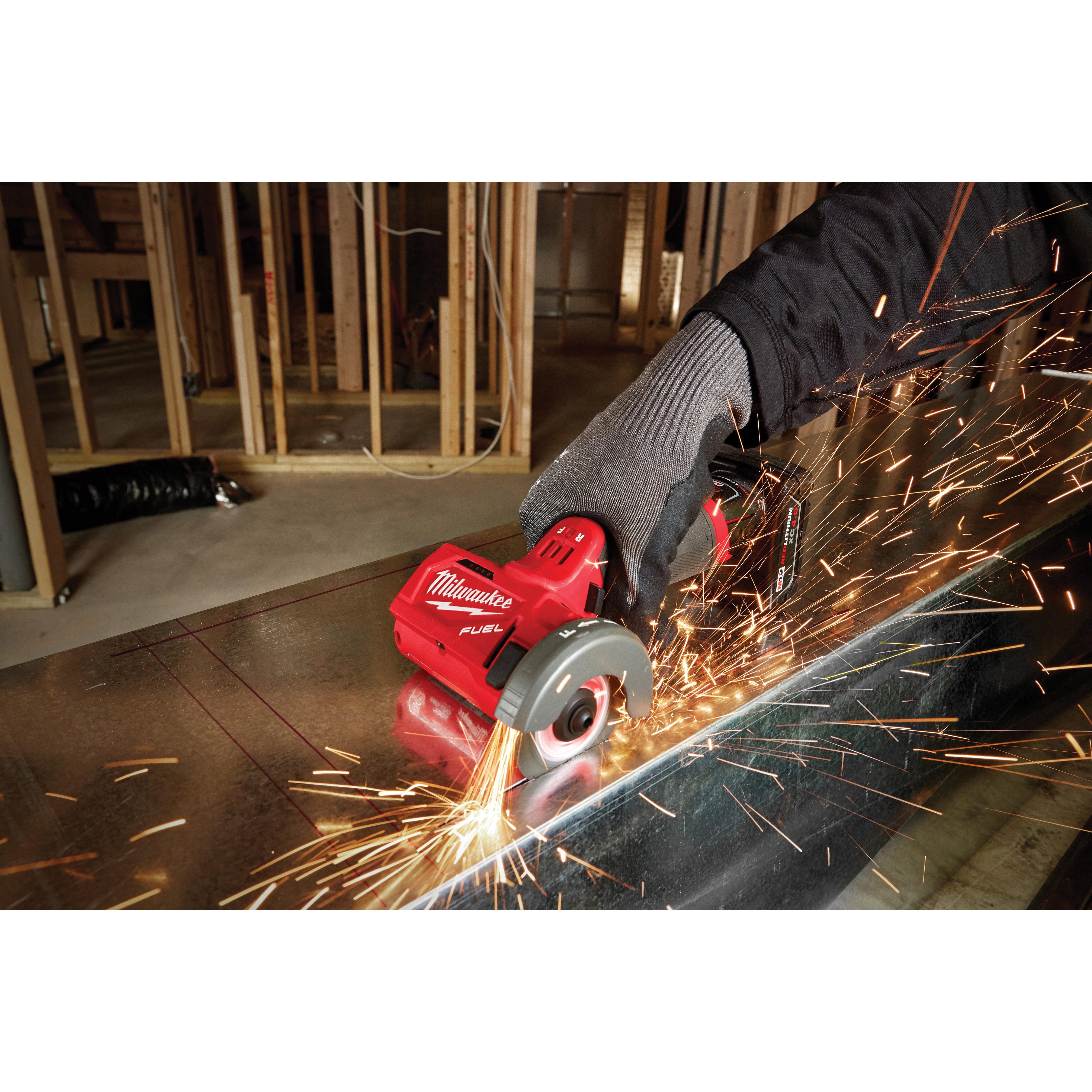 Milwaukee&reg; 2522-21XC MWK2522-21XC