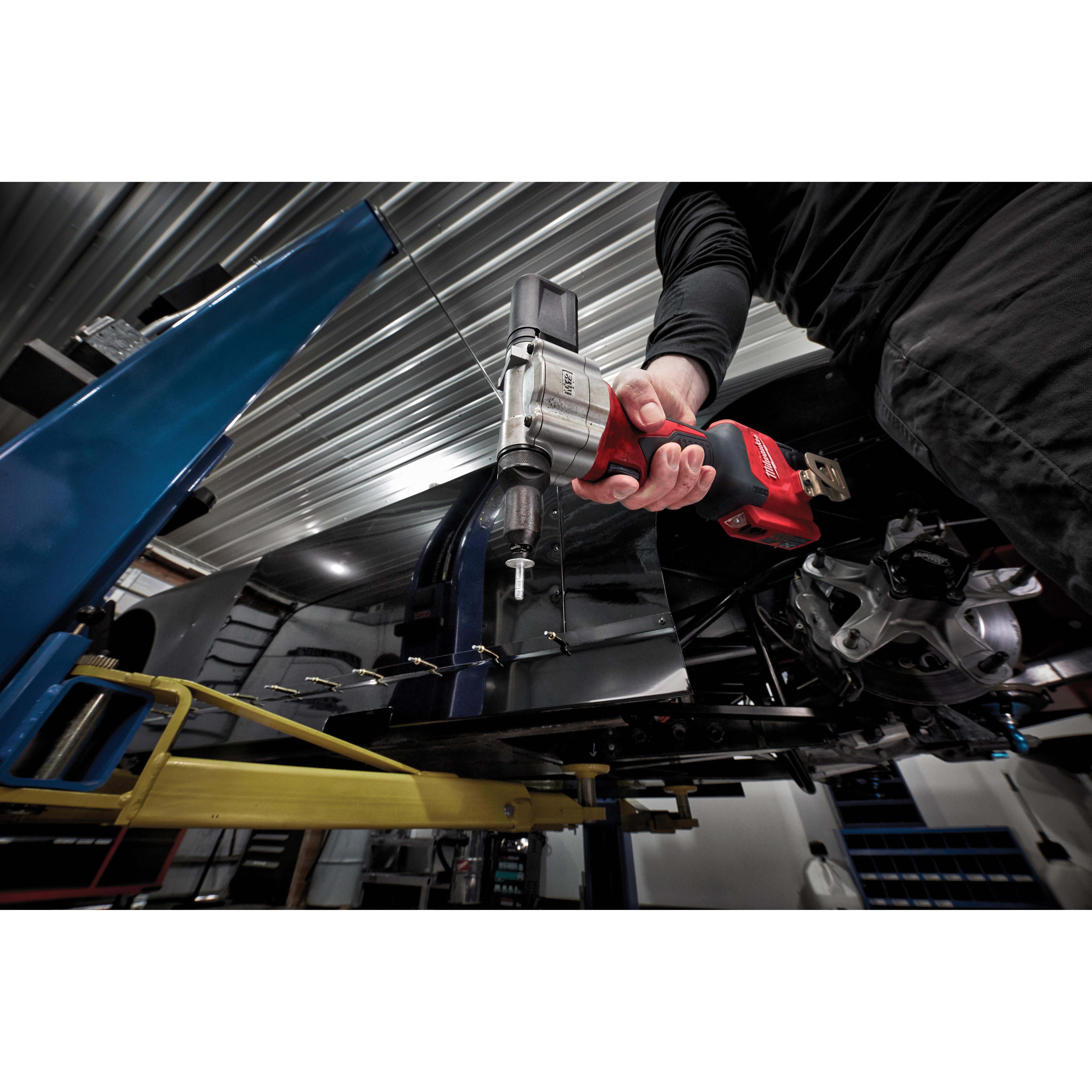Milwaukee® 2550-22 MWK2550-22