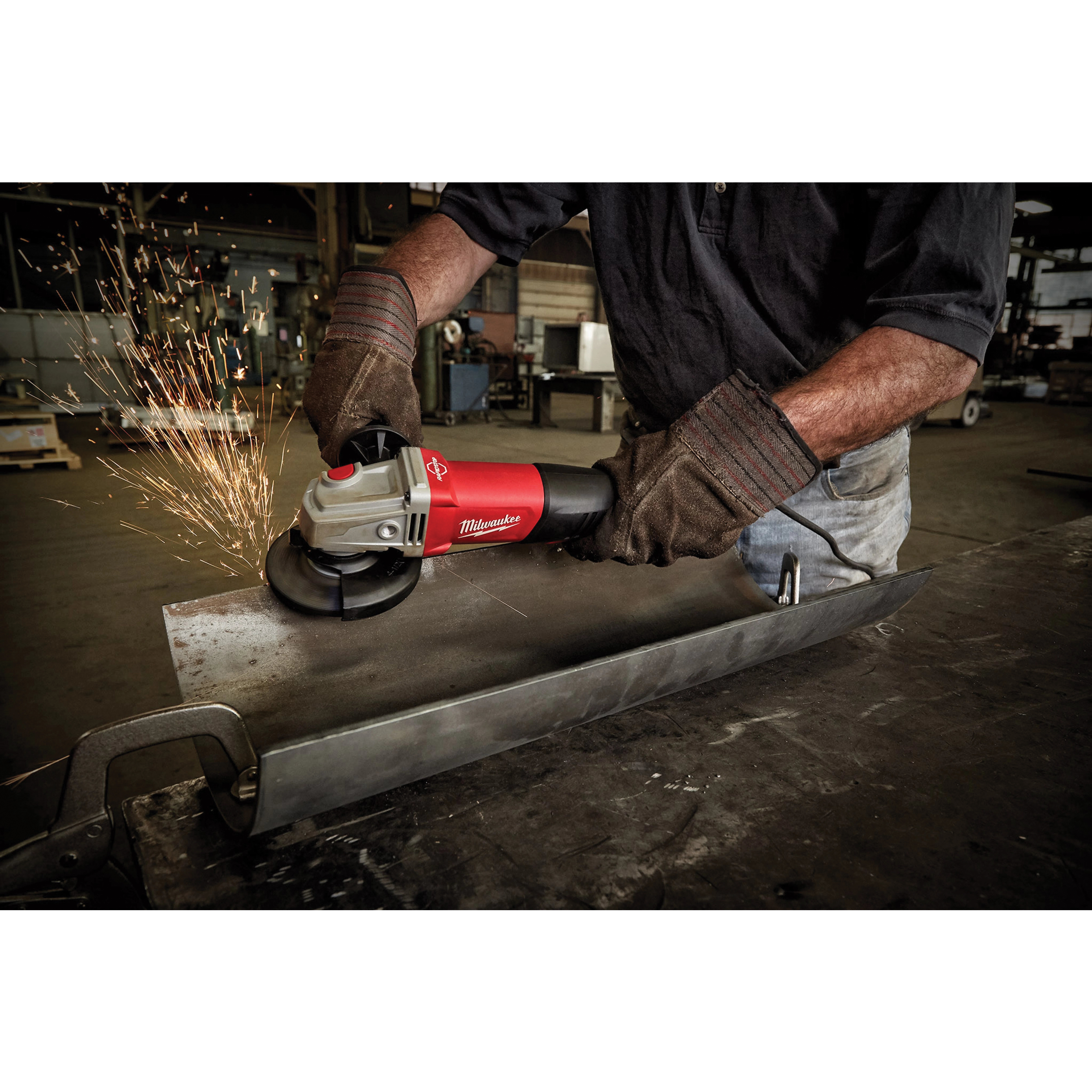 Milwaukee&reg; 6143-31 MWK6143-31