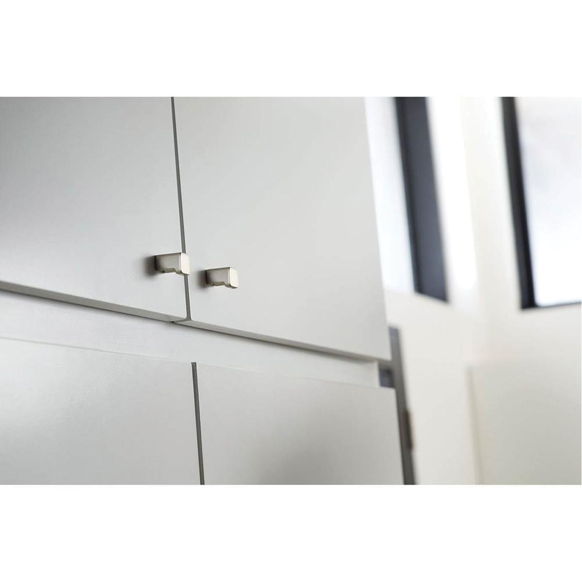 Moen&reg; YB8805BN MONYB8805BN