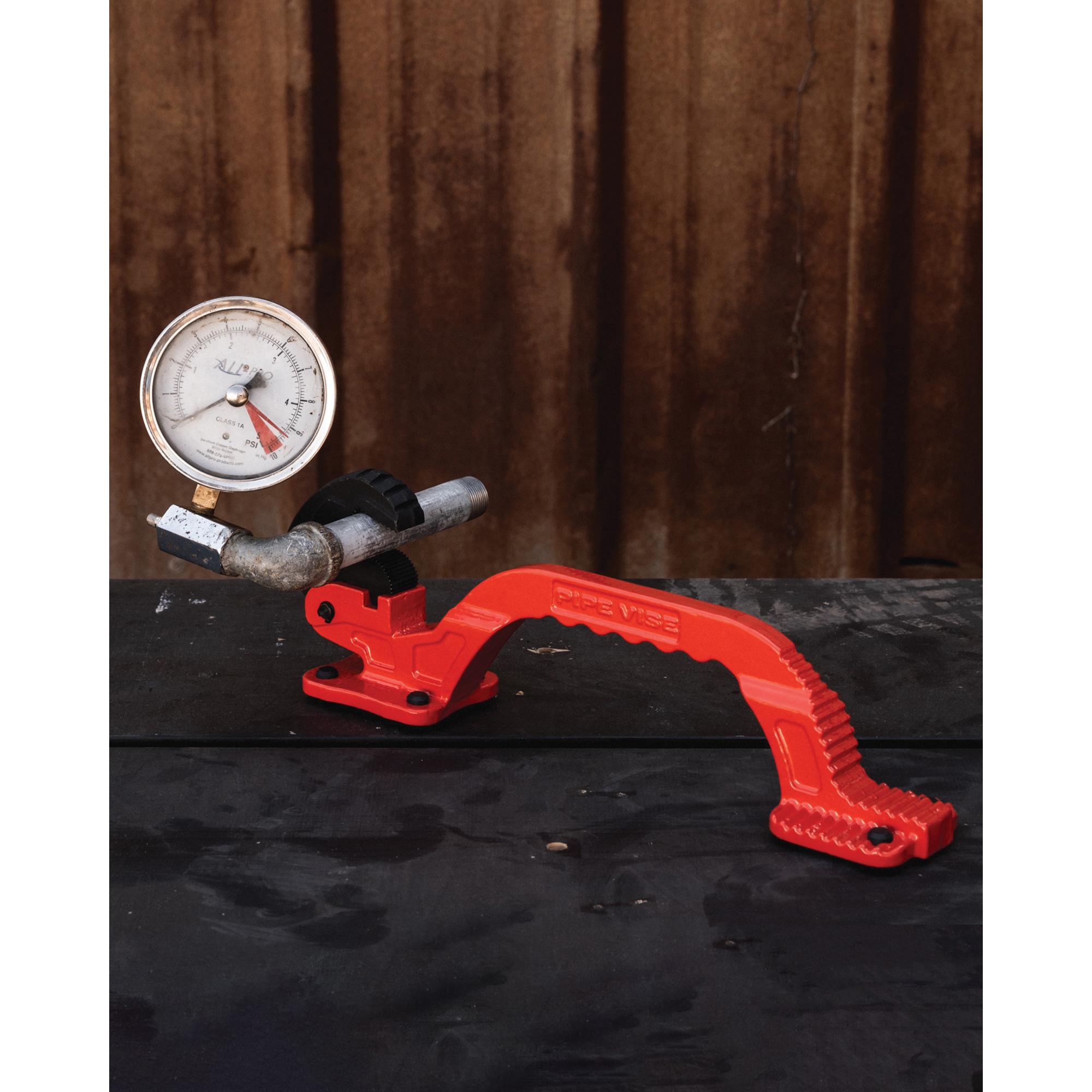 PIPE VISE™ PV02 PIVPV02